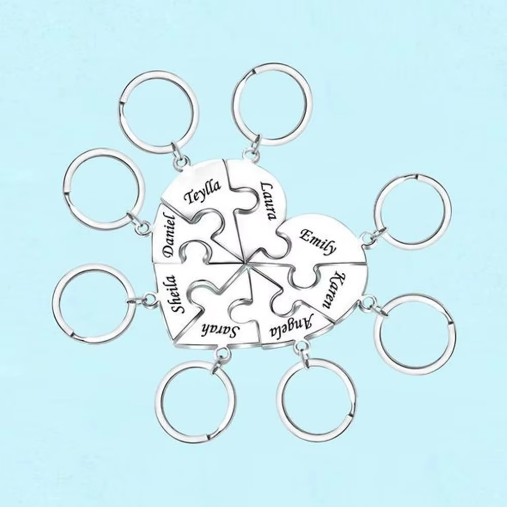 Union™ - Personalized Family Puzzle Keychain