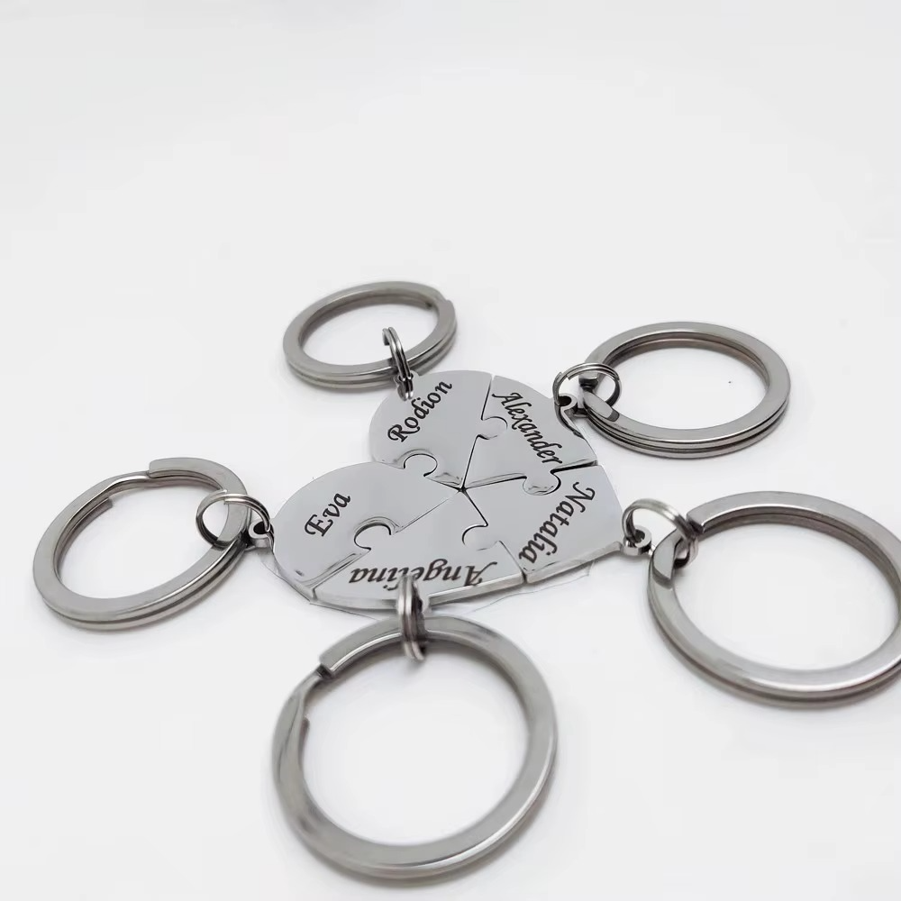 Union™ - Personalized Family Puzzle Keychain